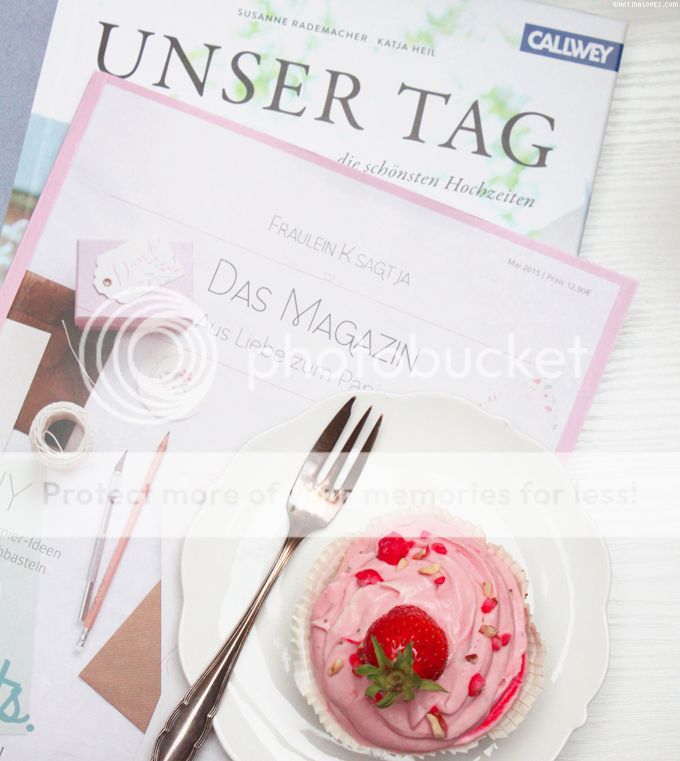 Strawberry Cupcakes | whatinaloves.com Fräulein K sagt ja, Magazin, Papierliebe, Erdbeermuffins