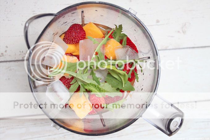 http://i402.photobucket.com/albums/pp103/Sushiina/cityglam/cityglam001/mangosmoothie2_zps7d27dc45.jpg