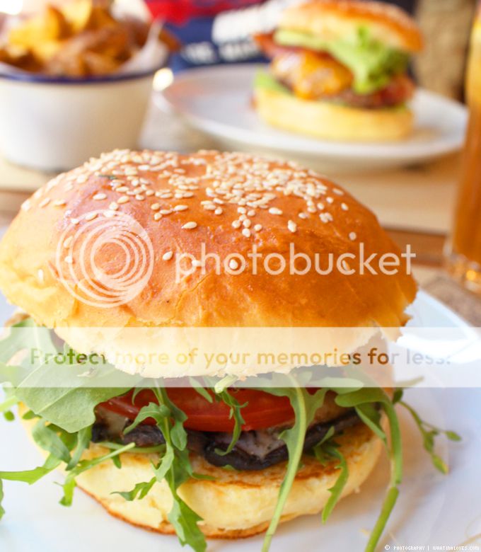 {Lovely Places} B To Burger... Lisboa | whatinaloves.com