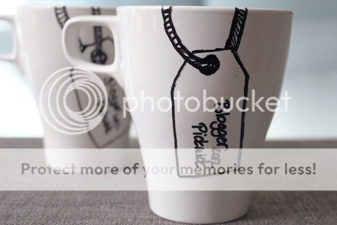 http://i402.photobucket.com/albums/pp103/Sushiina/cityglam/cupp3.jpg