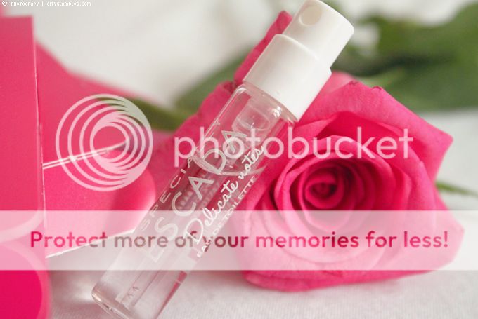 http://i402.photobucket.com/albums/pp103/Sushiina/cityglam/escada2.jpg