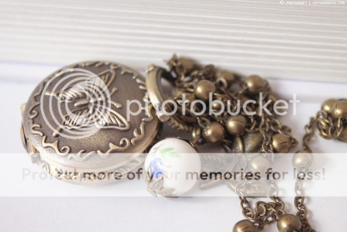 http://i402.photobucket.com/albums/pp103/Sushiina/cityglam/ff4.jpg