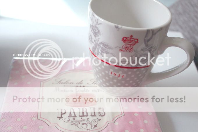 http://i402.photobucket.com/albums/pp103/Sushiina/cityglam/fra5.jpg