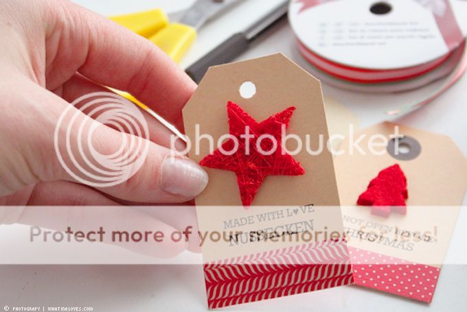 http://i402.photobucket.com/albums/pp103/Sushiina/cityglam/presents11_zps3cc969f5.jpg