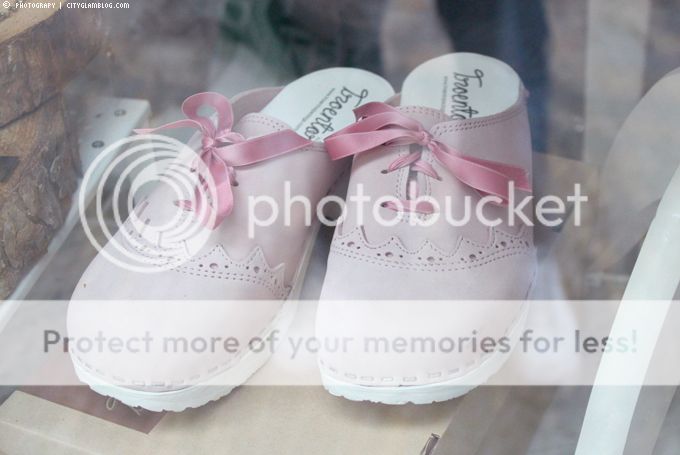 http://i402.photobucket.com/albums/pp103/Sushiina/cityglam/smilla1.jpg