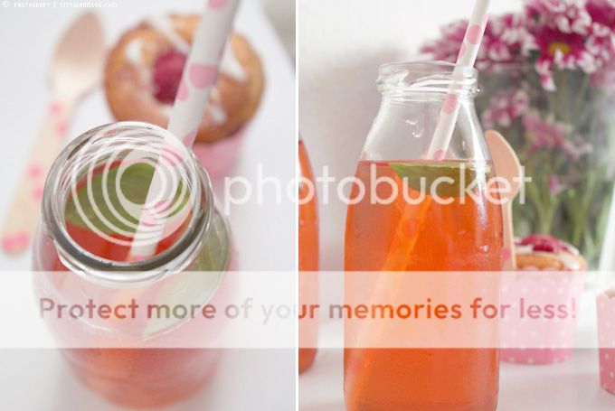 http://i402.photobucket.com/albums/pp103/Sushiina/cityglam/sweettable5.jpg