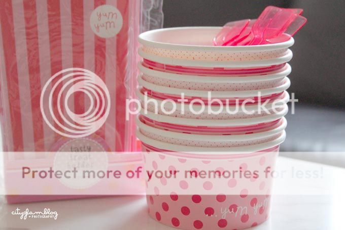 http://i402.photobucket.com/albums/pp103/Sushiina/cityglam/tree1.jpg