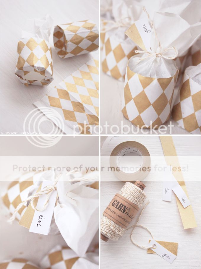 http://i402.photobucket.com/albums/pp103/Sushiina/cityglam/xmasgolden4_zps19f9c71d.jpg