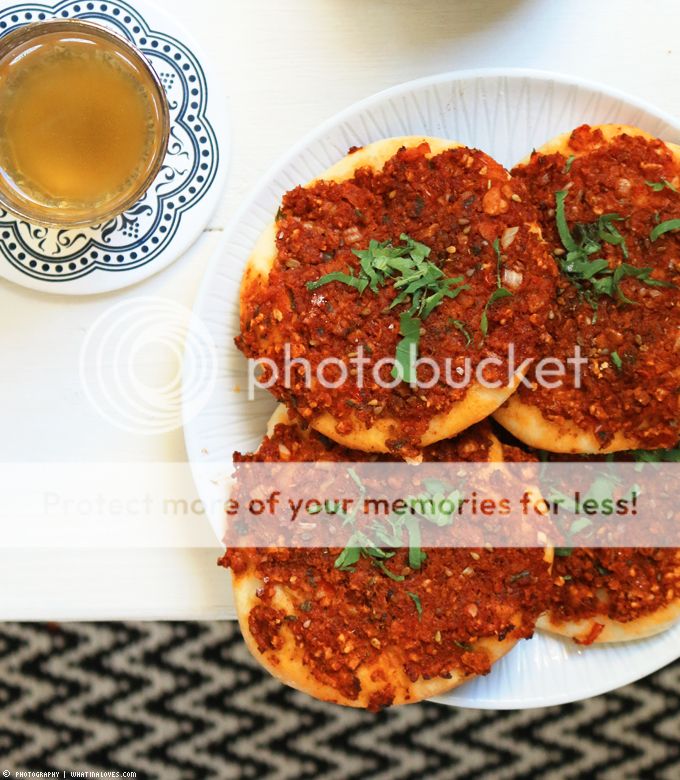 Lahmacum - kleine türkische Minipizzen | whatinaloves.com
