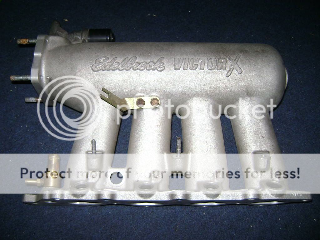 http://i402.photobucket.com/albums/pp104/95d16turbo/DSC00724.jpg