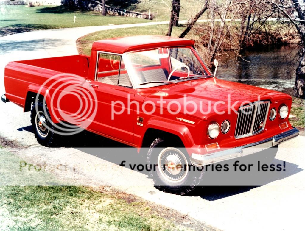 1965_Jp_Gladiator_3q_rt_frnt_color1_zpsd